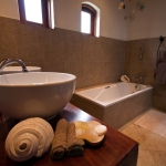 Bathroom in the Courtyard/ Family Suite, Casa Rex Boutique Hotel, Vilanculos, Mozambique